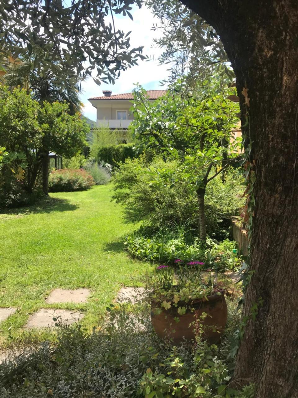 مبيت وإفطار إيزِيو Il Giardino Segreto المظهر الخارجي الصورة